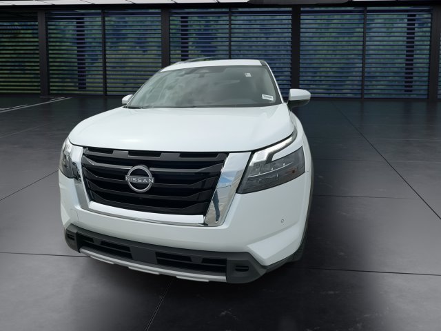 Used 2025 Nissan