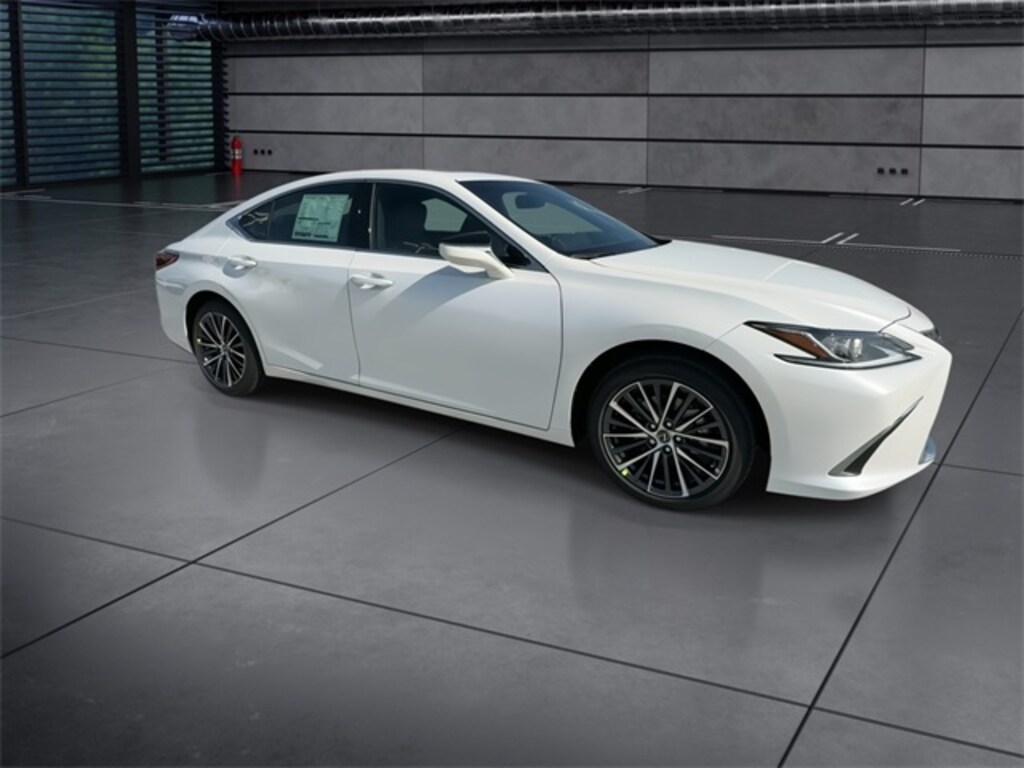New 2025 Lexus ES 350 Sedan