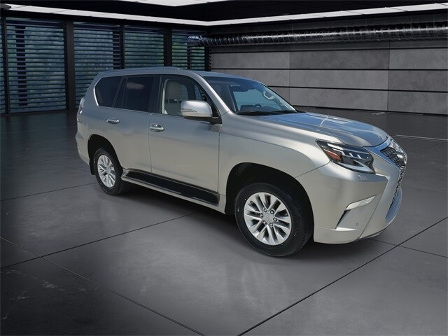 2023 Lexus GX 460 Premium photo 2