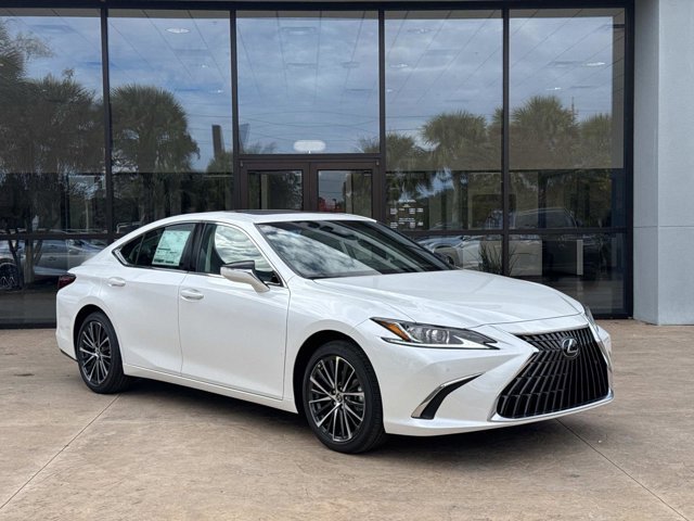 2025 Lexus ES 350's photo