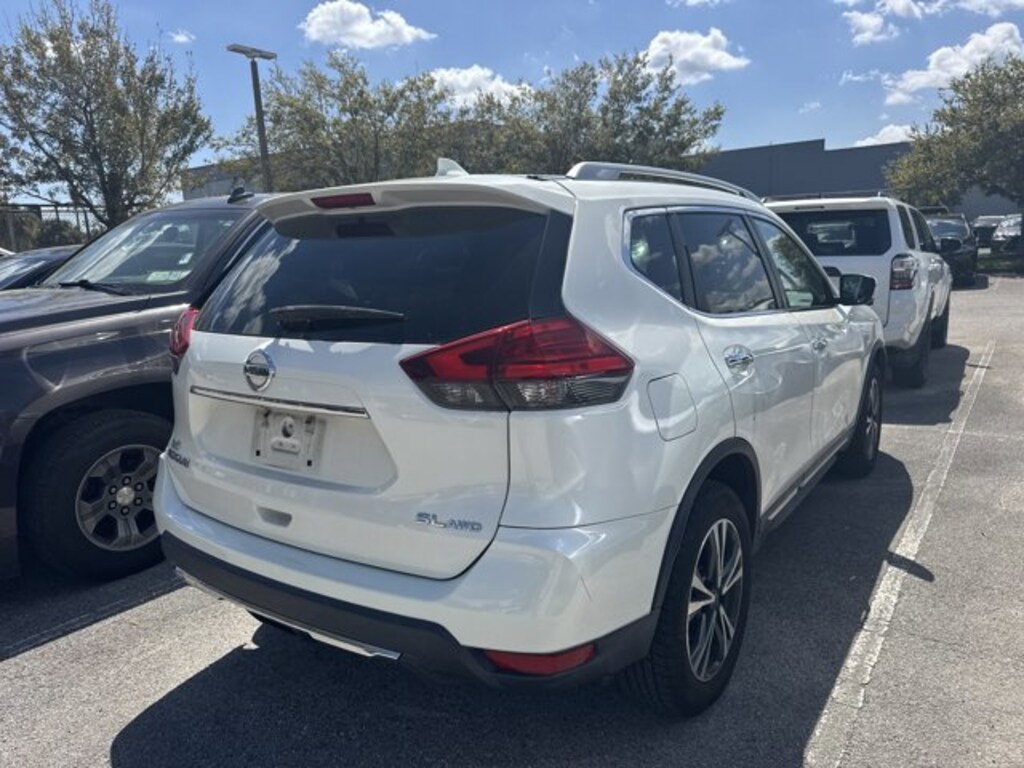 Used 2017 Nissan Rogue