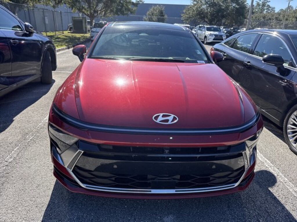 Used 2025 Hyundai Sonata Hybrid Limited