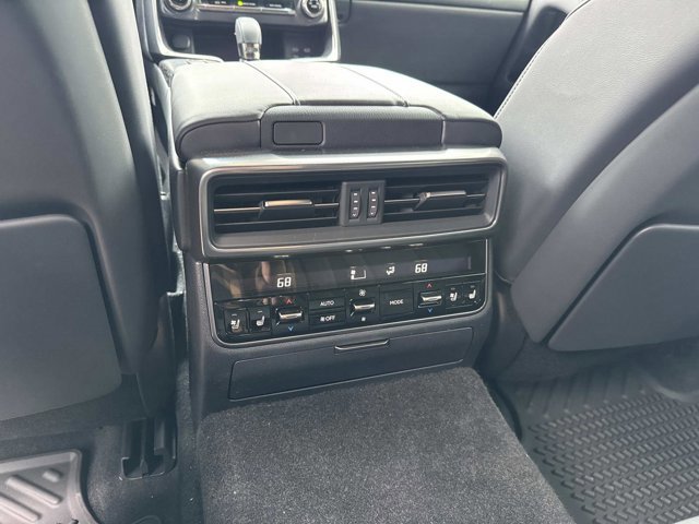 2025 Lexus LX Overtrail - Photo 16