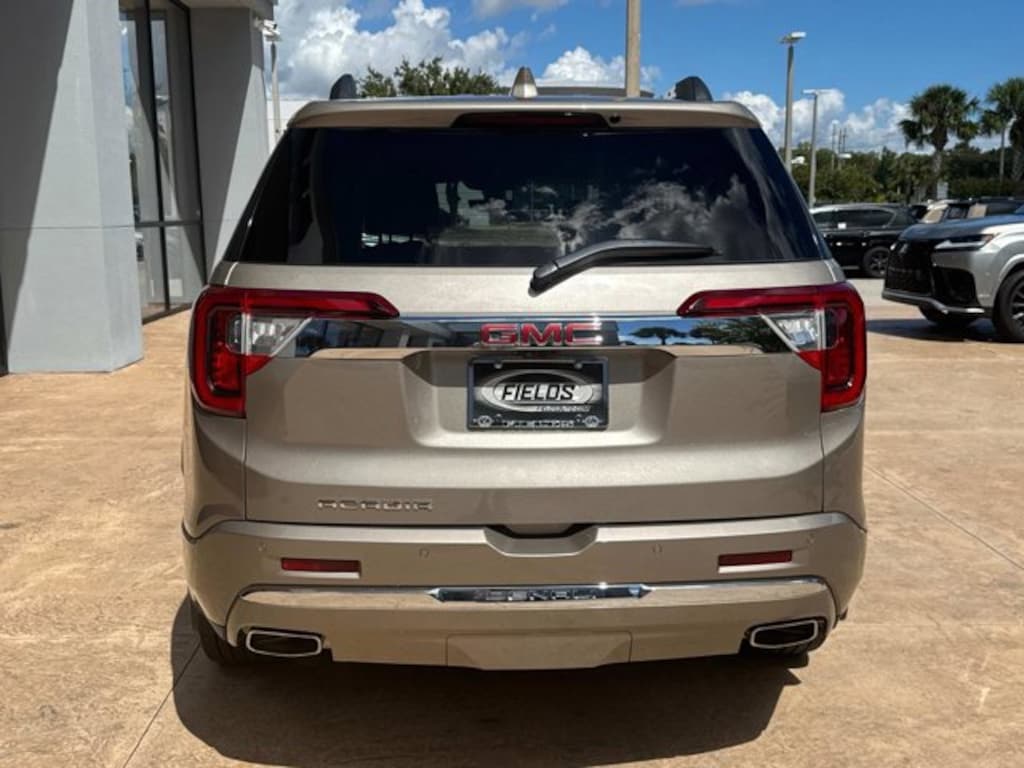 Used 2022 GMC Acadia Denali