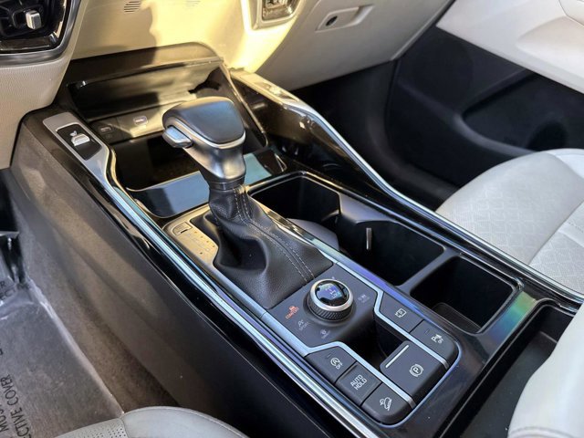 2022 Kia Sorento SX - Photo 28
