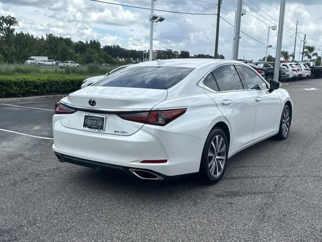 2021 Lexus ES 350 photo 3