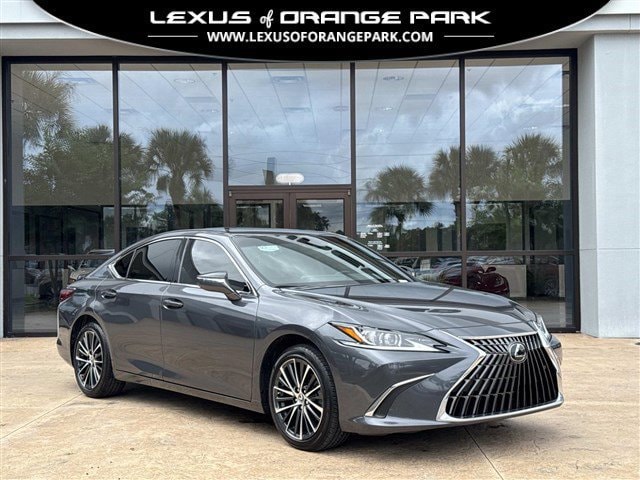 2025 Lexus ES Hybrid