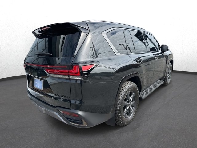 2025 Lexus LX Overtrail - Photo 37