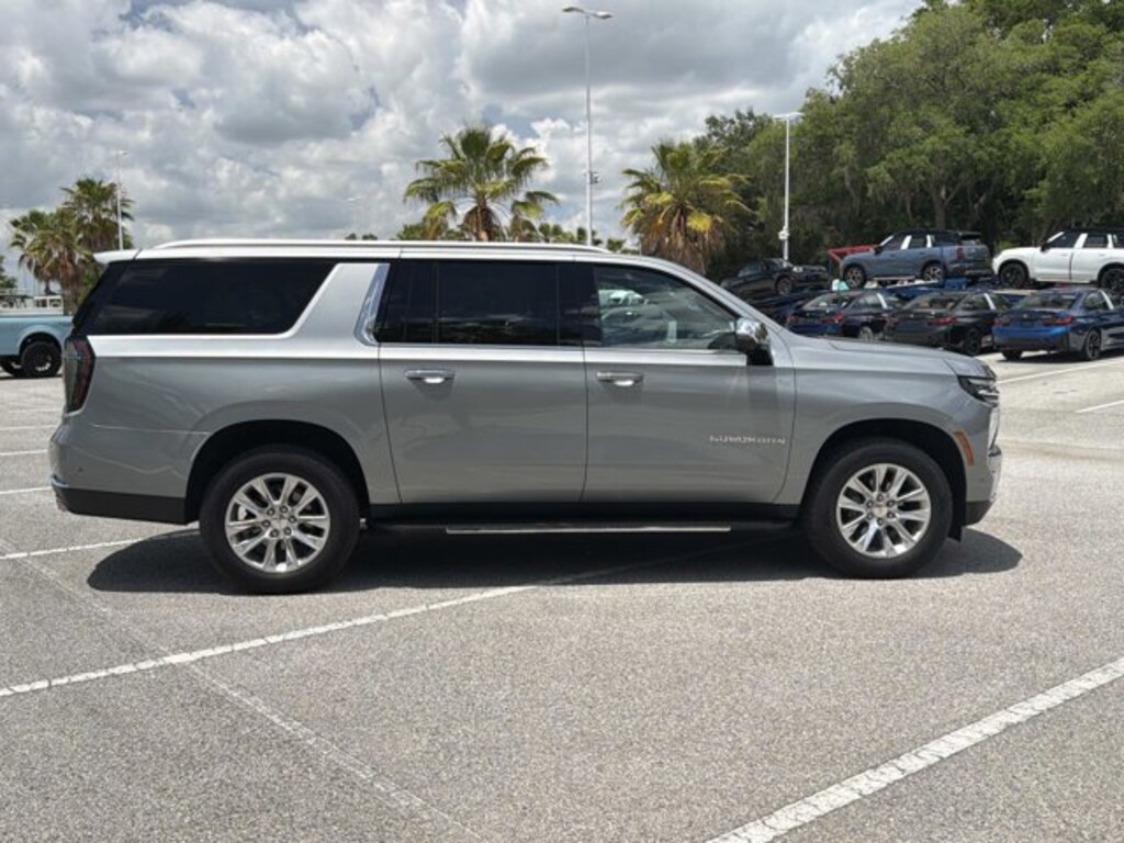 Used 2025 Chevrolet Suburban Premier