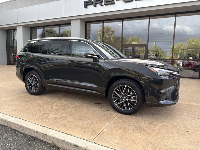 2026 Lexus TX Premium's photo