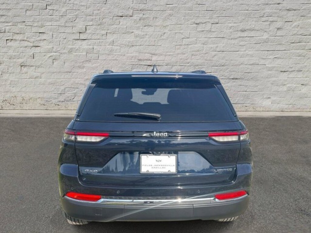 Used 2024 Jeep Grand Cherokee Limited