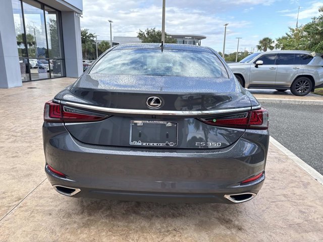 2025 Lexus ES 350 photo 4