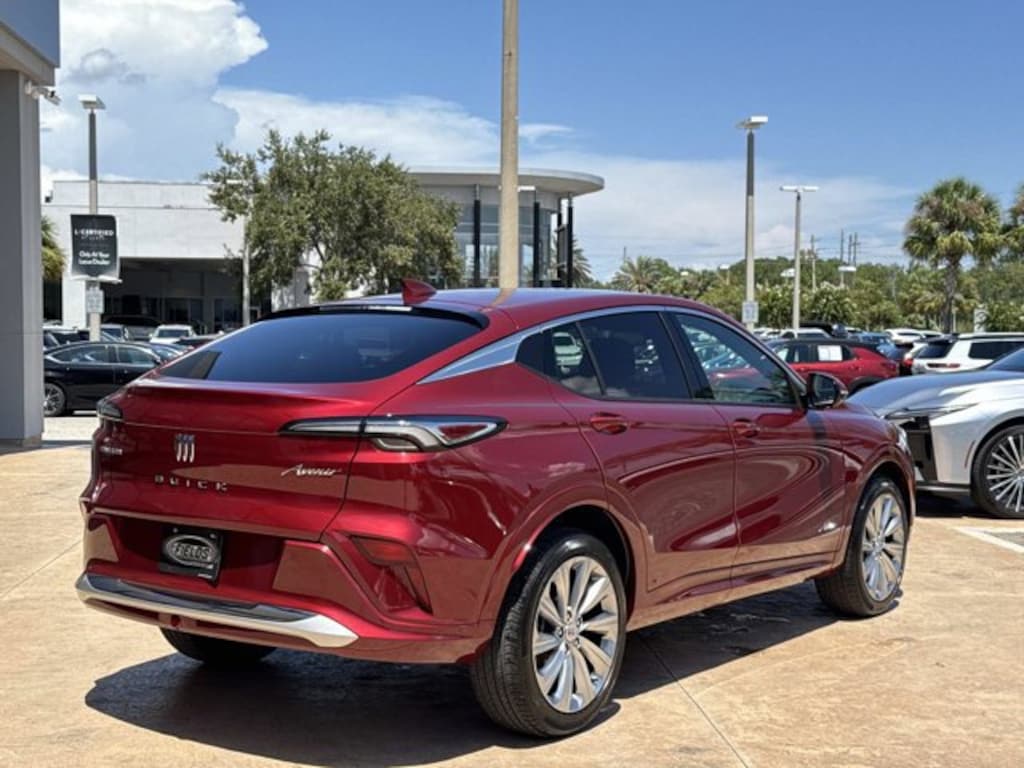 Used 2024 Buick Envista Avenir