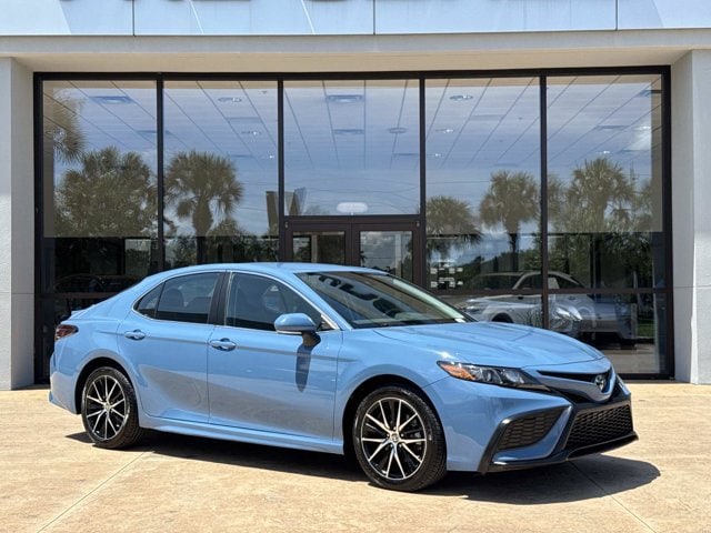 2024 Toyota Camry SE - Photo 9