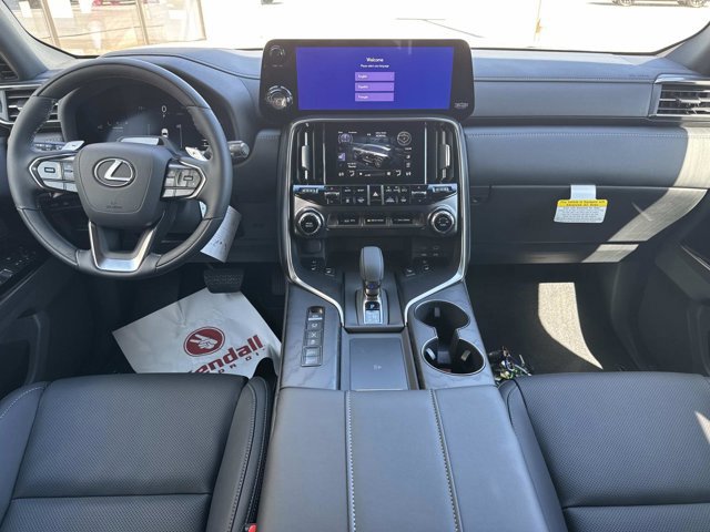 2026 Lexus LX 700h Luxury - Photo 16