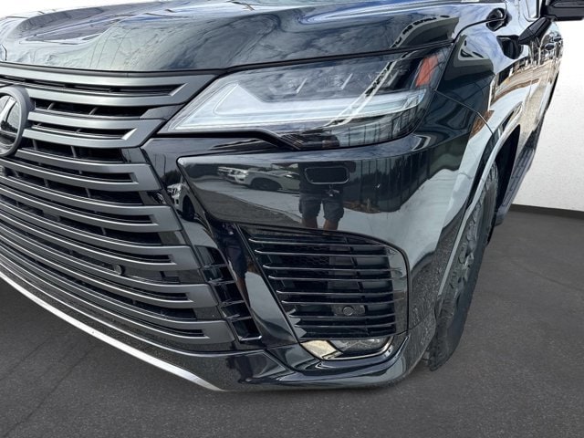 2025 Lexus LX Overtrail - Photo 43