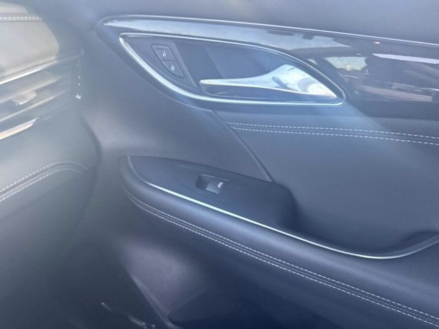 2025 Buick Envision Preferred - Photo 18