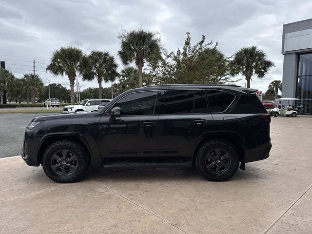 2025 Lexus LX Overtrail - Photo 6