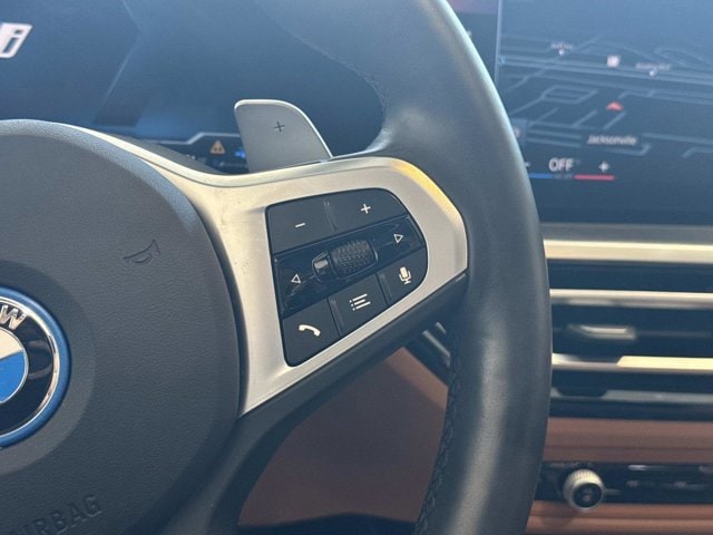 2024 BMW 3 Series 330e - Photo 27