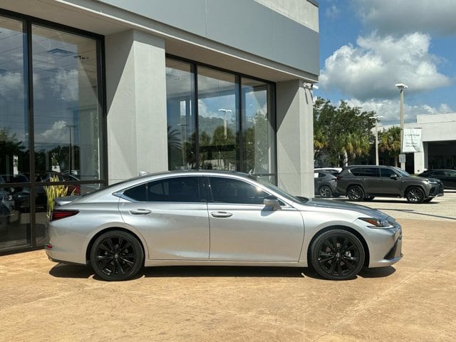 Certified 2022 Lexus ES F SPORT with VIN 58AGZ1B19NU126488 for sale in Jacksonville, FL