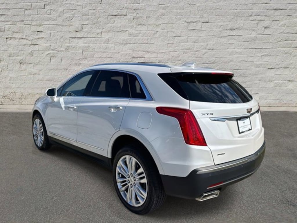 Used 2018 CADILLAC XT5 Premium Luxury