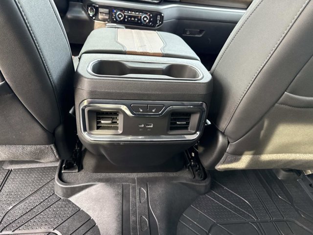 2026 Chevrolet Silverado 1500 High Country - Photo 16