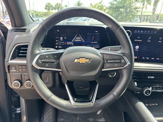 2025 Chevrolet Suburban Premier - Photo 25