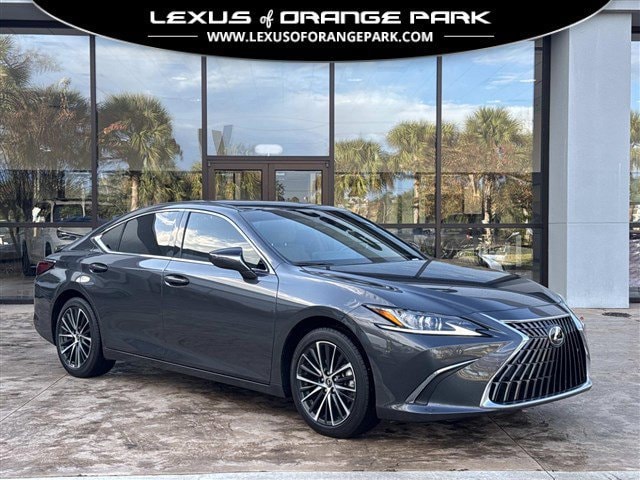 2025 Lexus ES Hybrid 300h