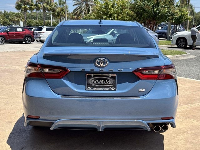 2024 Toyota Camry SE - Photo 12