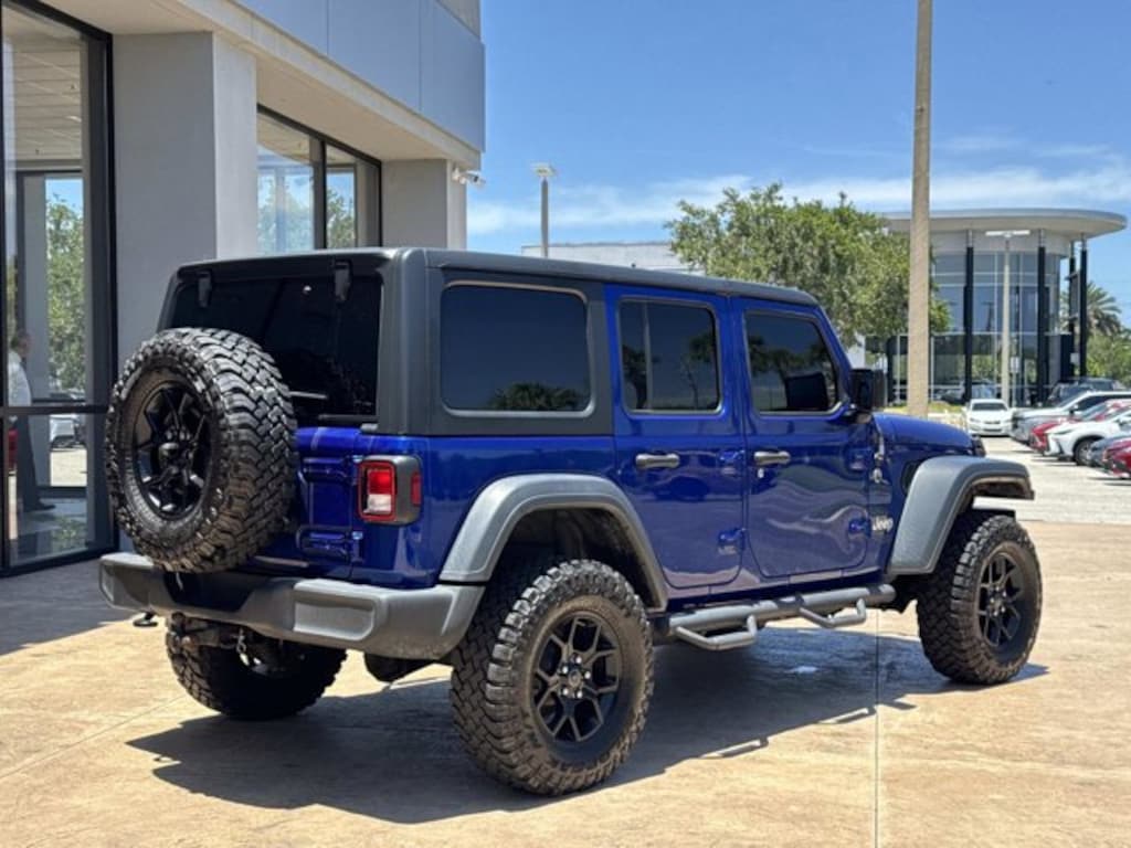 Used 2018 Jeep Wrangler Unlimited Unlimited Sport