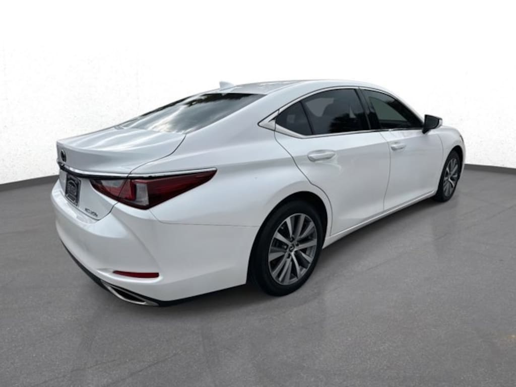 Certified 2021 Lexus ES 350 SEDAN