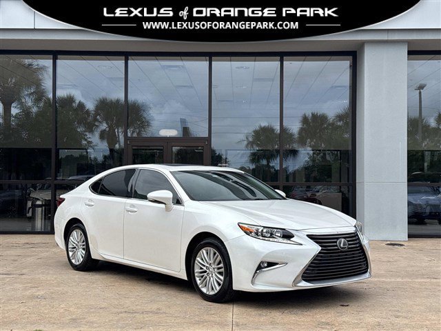 2017 Lexus ES
