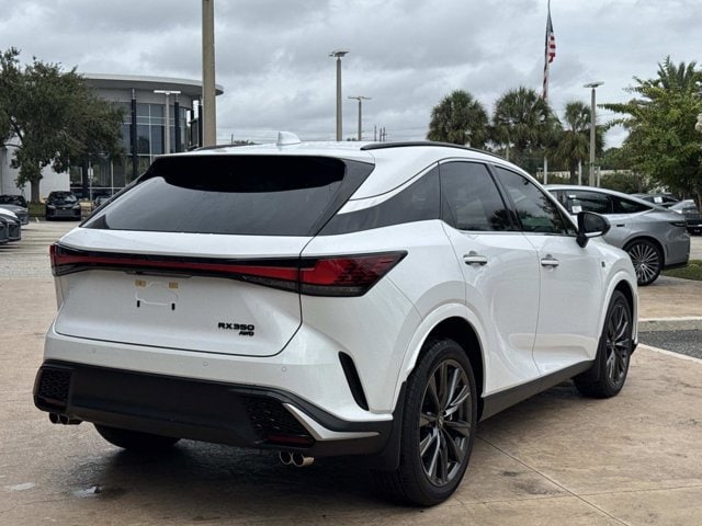 2025 Lexus RX 350 - Photo 31