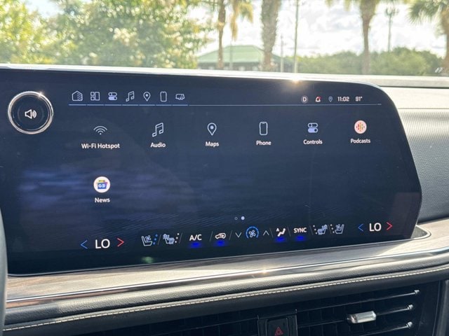 2025 Chevrolet Suburban Premier - Photo 22