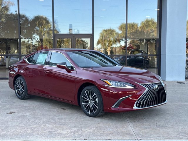 2025 Lexus ES 350's photo