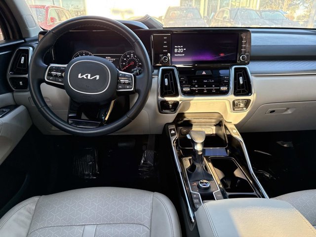 2022 Kia Sorento SX - Photo 17
