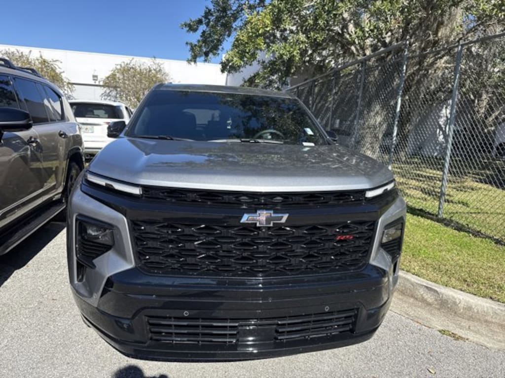 Used 2026 Chevrolet Traverse RS