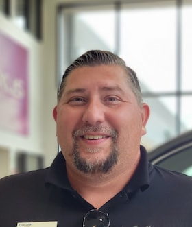Staff member Shaun Ngin from ID_65e7ecdf2275