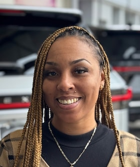 Staff member Moon Shannon from ID_f620480235c5