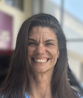 Staff member Niki Timberlake from ID_0e49da1355c2