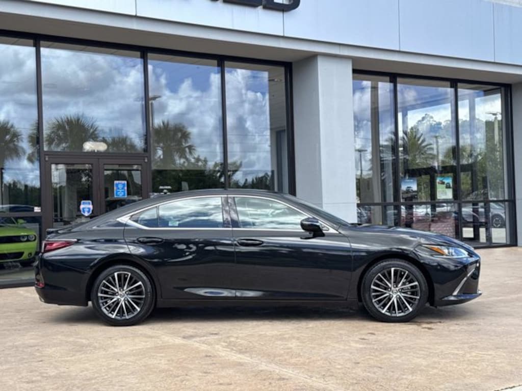 Used 2024 Lexus ES 350