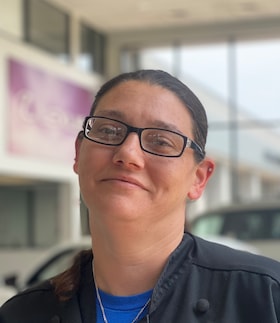 Staff member Tracy Lee from ID_825358ea3e92