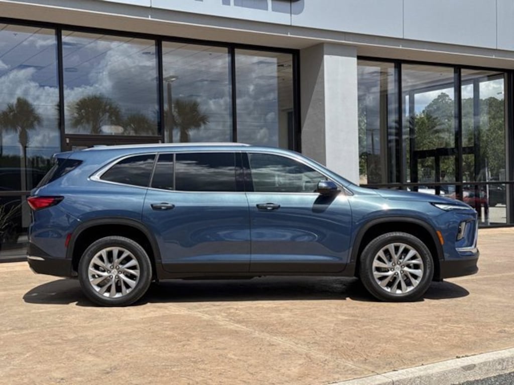 Used 2025 Buick Enclave Preferred