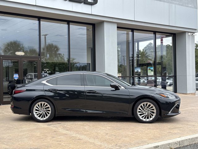 Used 2022 Lexus ES 350 Ultra Luxury SEDAN