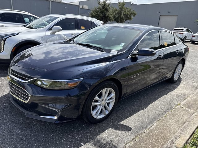 2017 Chevrolet Malibu 1LT photo 4