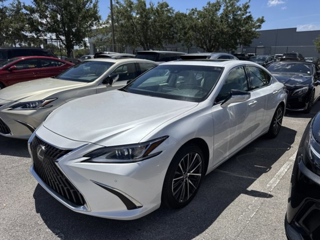 Used 2025 Lexus ES 350