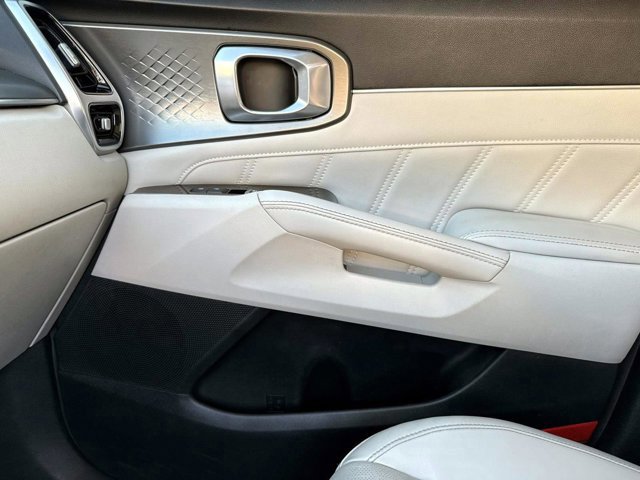 2022 Kia Sorento SX - Photo 24