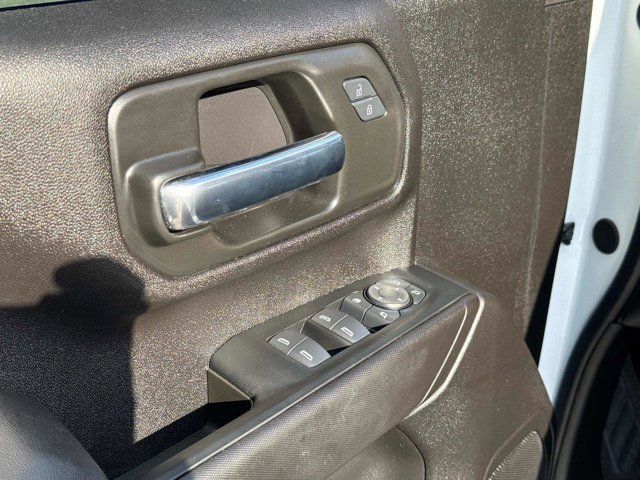 2025 Chevrolet Silverado 2500HD Custom - Photo 17