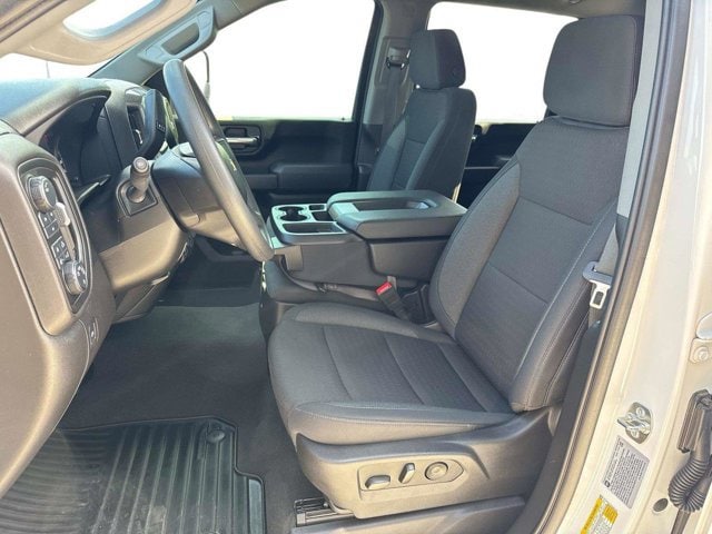 2025 Chevrolet Silverado 2500HD Custom - Photo 19