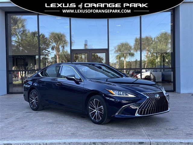 2025 Lexus ES